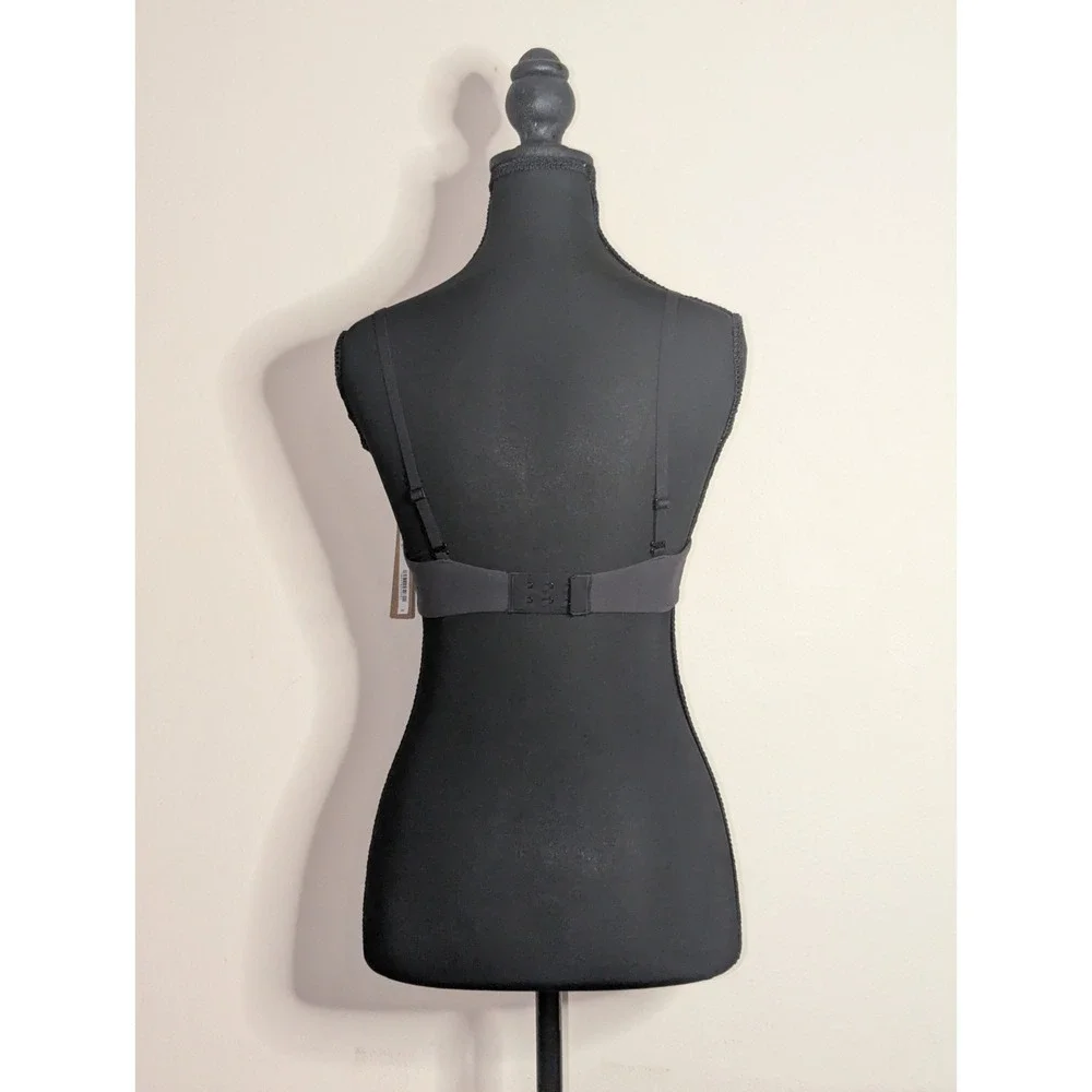 Skims Fits Everybody‎ T-Shirt Bra Onyx Size 32A BR-UWR-2294